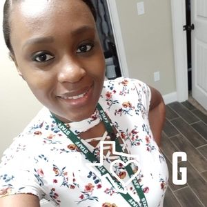 Meet your Posher, Etta-cheyrrelle